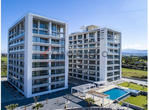 This property offers a dazzling sea view. The beach is easily accessible from the apartment and approx. 0-500 m away. The closest airport is approx. 50-100 km away. The apartment offers a living space of 109 m². In total there are 3 rooms and 2 bathr...