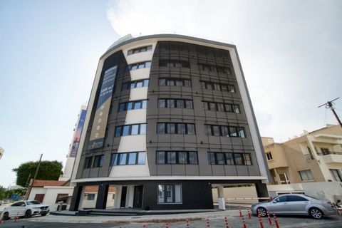 In Saint Nicolas Area right in the center of a fast growing, vibrant and cosmopolitan city an incredible Business Centre offers the place to be when it comes to business. A modern and elegant building with ergonomic offices tailored to the needs of i...