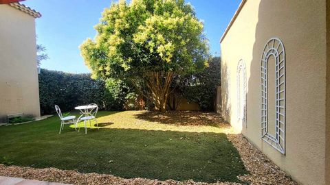 47m² apartment with garden in a well known village, next to all amenities Fully furnished, composed of a living room with open fitted and equipped kitchen, separate bedroom, bathroom with toilet, storage, reversible air conditioning, 5m² box, parking...