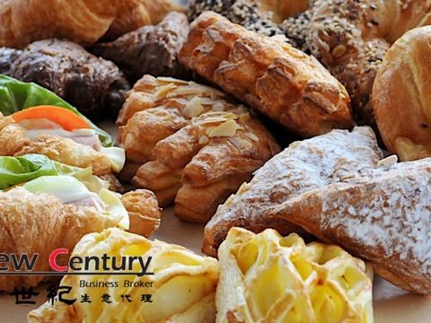 BAKERY/HOT BREAD/CAFE --ALTONA --#7761738 Bakery * LOCATED IN THE BUSY BUSINESS DISTRICT OF ALTONA, SURROUNDED BY A LARGE NUMBER OF RESIDENTIAL BUILDINGS * The store is spacious and 150 square meters, and there are plenty of parking spaces at the ent...