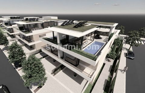 Terrain pour la construction de six villas de luxe, dans la zone de la plage de Canidelo, Vila Nova de Gaia. Il s´agit d´un projet de six maisons unifamiliales avec quatre chambres. Ce terrain est situé dans un quartier exclusif et privilégié de Vila...