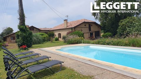 A25507CHD32 - Situated in the heart of a small rural commune, this beautiful half-timbered property comes with an independent Gîte and a pool on a vast 8,600m² plot. Shops and services are available 4km away. The property is conveniently located 35 m...
