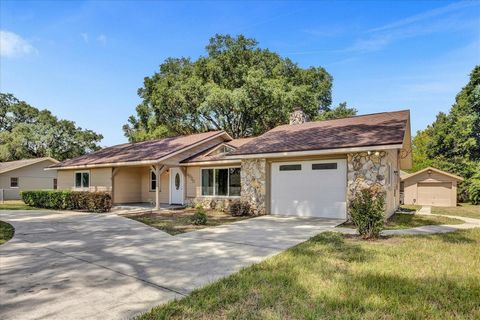 Welcome home to this fully renovated 3 bedroom, 2 and a half bathroom gem. A circular driveway welcomes you into your very own oasis. A fully fenced backyard, light and bright Florida room, and spacious shed provides privacy, comfort, and additional ...