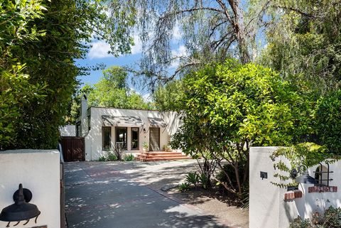Nestled just two blocks from the Langham Huntington Hotel, you'll discover this beautifully renovated 1-story Spanish home. Effortless luxury defines this home, with plentiful sunlight and an open floor plan combining both spaciousness and warmth. Ev...