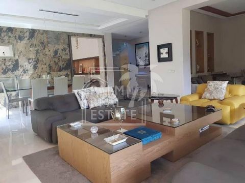 Your Palm-Real-Estate agency offers you a beautiful villa for sale in a quiet and secure area in Casablanca Ouasis with a living area of 460 meters either: - 1st floor: master suite with bathroom, dressing room and terrace 3 bedrooms with their bathr...