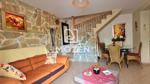 De nouveau à la vente !!! Sur la commune de Le Val à 10 mn de Brignoles, 1h d'Aix en Provence et Toulon, dans un petit village au cœur de la Provence Verte, venez découvrir cette charmante maison de ville sur 3 niveaux. Aménagée avec l’idée de garder...