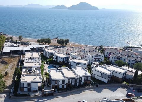 Terrasappartement met Uniek Uitzicht Vlakbij het Strand in Bodrum Turgutreis Het appartement is gelegen in Bodrum Turgutreis. Turgutreis is de op een na grootste regio van het schiereiland Bodrum. Naast dat het een populaire vakantiebestemming is met...