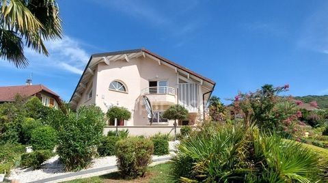 Brison St Innocent, Villa d'architecte