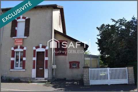 Maison avec beau potentiel et grenier aménageable