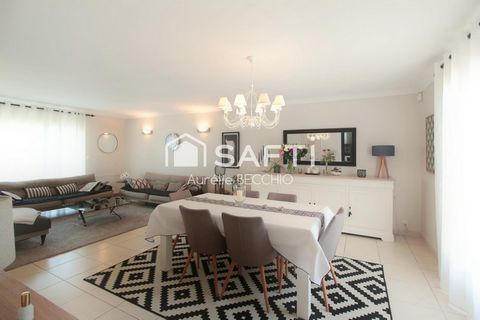 Belle maison de plain-pied de 169 m² au cœur du village