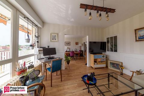 METZ SABLON - Dans un quartier résidentiel très recherché pour sa qualité de vie et sa proximité avec toutes les commodités (commerces, écoles, transports, gare), venez découvrir ce très bel appartement F3 coup de coeur, rénové avec goût d'une superf...