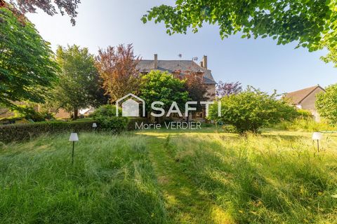 Belle demeure de charme de 270 m2 au cœur de Montbazens