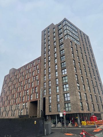 Cheltenham Place: A Prime Investment in Salford's Thriving Residential Market Positioned in the heart of Salford, Cheltenham Place is a landmark residential development comprising 353 high-specification studio apartments, purpose-built for the modern...