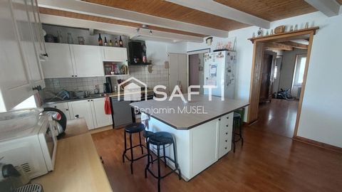 Maison de caractère 204m², 3 chambres, deux terrasses exposées sud-ouest, vue sur la Vallière
