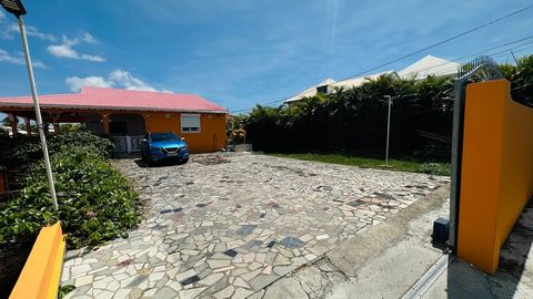 EN EXCLUSIVITE - RARE SAINTE ANNE - ENSEMBLE DE DEUX VILLAS INDEPENDANTES AVEC FORT POTENTIEL LOCATIF