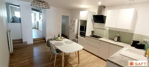 maison rénovée avec beaucoup de charmes.