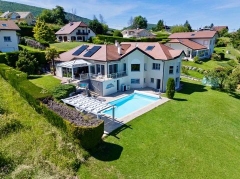 REIGNIER-ÉSERY Propriété darchitecte avec vue Mont-Blanc et prestations dexception