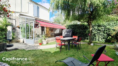 ? Maison en pierre avec adorable jardin à deux pas du centre de Niort ??