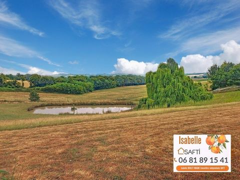 Villa très bien entretenue avec piscine, 3 chambres, spacieuse avec un appartement dans l'extension