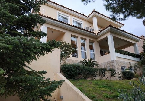 Christoupoli, between Spata and Pikermi. For sale a residence of 360 sq.m. on the plot of 480 sq.m. This is a three-story house, each floor has an area of 120 sq.m. The property is located next to the Mc Arthur shopping center, a 10-minute drive from...