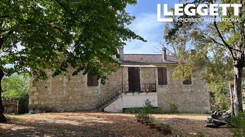 A24006JLA47 - This old stone farmhouse is tucked away in a lovely medieval village of Bruch in the south west of France. It has not been lived in for numerous years and is in need of complete renovation, but it has great potential. The property is on...