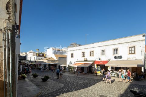 An opportunity not to be missed in the heart of Albufeira, more precisely in the famous 