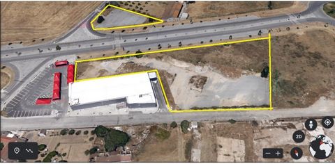 Land for sale for construction next to the mini price in Évora, in one of the best arteries of Évora, 5 minutes from the historic centre of the city of Évora, next to the exit/entrance of the Estremoz-Badajoz road and two minutes from one of the two ...