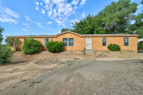 Cash Buyers only! Handyman special, sold in ''as is'' condition, no repairs will be done by Seller. Has lots of Potential, Two carport spaces in front, one carport space in back with a barn (possible garage) workshop, Hot tub on deck and open patio. ...