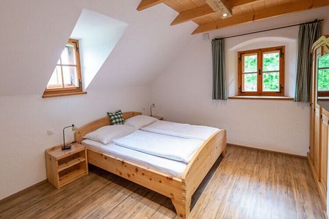 Neue Ferienwohnung mitten im Naturpark Attersee-Traunsee zu vermieten.