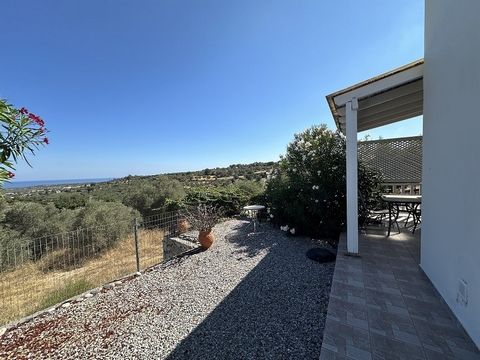 Arkadi, Agia Triada, Residence complex For Sale, 45 sq.m., Property Status: Good, 1 Level(s), 2 Bedrooms (1 Master), 1 Bathroom(s), View: Sea view, Building Year: 2010, Energy Certificate: E, Floor type: Tiles, Type of door frames: Aluminum, Features...