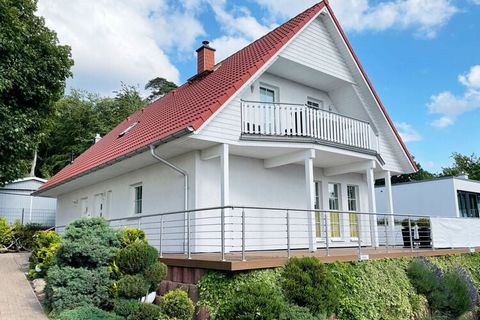 Lichtovergoten vakantieappartement met terras, open haard, op slechts 400 m van het zuidstrand!