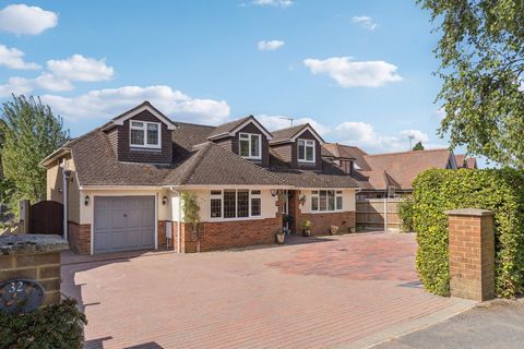 An extended five bedroom detached family home with over 2000 sq. ft. and a large south facing rear garden, situated in the highly desirable and picturesque semi rural Bedfordshire village of Studham, offered for sale with no onward chain. Nestled in ...