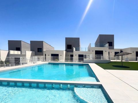 Located in Baños y Mendigo. . NEW BUILD TOWNHOUSES IN ALTAONA GOLF RESORT, MURCIA New Build residential of beautiful townhouses in Altaona Golf resort, Murcia. Located in a privileged environment where we can live quietly, in contact with nature and ...