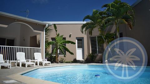 L'Agence Immobilière du Lagon est ravie de vous faire découvrir cette magnifique villa de plain pied à vendre sur la commune du Marin en Martinique. Idéale pour un investissement locatif ou une résidence personnelle. Surface habitabe totale 155,19m2 ...