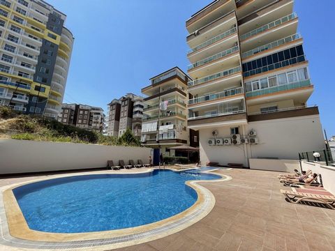 IN THE CENTER OF MAHMUTLAR – 1+1 FULLY FURNISHED APARTMENT! Occupied, ready to move in immediately! A modern and comfortable life awaits you in Mahmutlar , one of the most preferred regions of Alanya, just 550 meters from the sea! Apartment Features:...