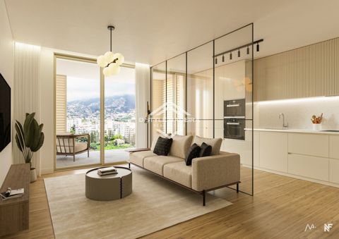 Apartamento T1 com piscina e vista mar com grandes áreas ajardinadas para lazer envolventes. Localizado nos arredores da cidade em zona habitacional, no entanto com muita proximidade a zonas de serviços, escolas, hospitais, entre outros. Esta fração ...