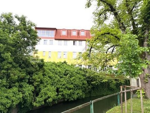 Completely renovated with a lot of potential in the heart of St. Pölten! Visionaries please buckle up now! This beautiful apartment building is currently operated on a short-term single room rental basis. There are 31 double rooms on a total of 5 flo...