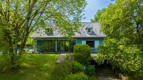 VALADY - MAISON 200m² + PISCINE ET TERRAIN 2130m²