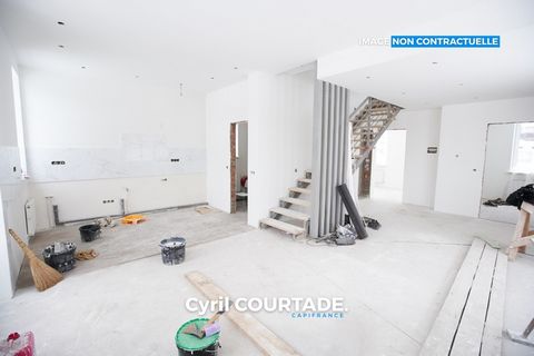 Mèze, Dpt Hérault (34),Maison de 170 m² à rénover avec sous-sol de 80 m² - Terrain 496 m²