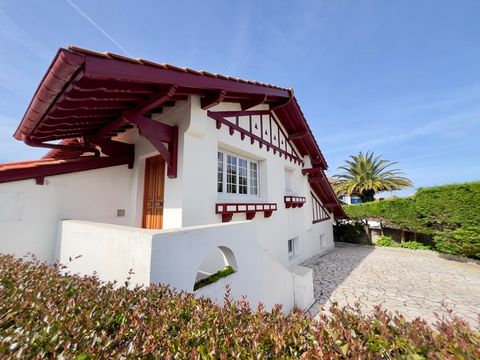 Maison de charme avec appartement T3 indépendant au cur de Bidart, à deux pas des plages !