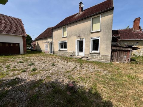 Maison de campagne avec dépendances