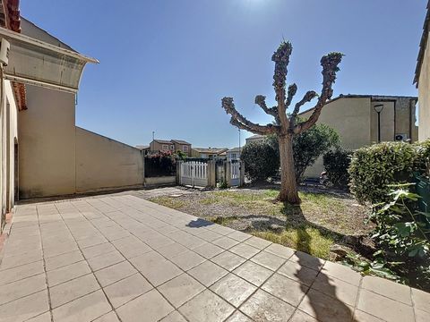 Maison à vendre à GIGNAC 85 m2 - 4 pièces de plain pied, terrain clos de 335 m2 + garage + parkings