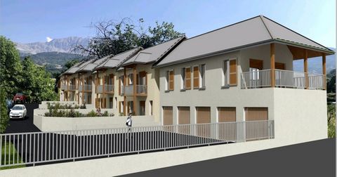 Appartement T4 à vendre dans une résidence moderne et récente en plein centre ville de Chorges , proche de toutes comodités , plages