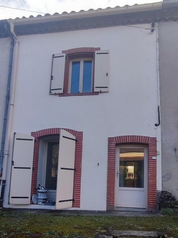 Maison de village avec sortie à proximité des commodités