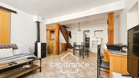 Charmante maison de ville fonctionnelle sur trois niveaux- terrasse au calme- Idéal famille ou investissement-