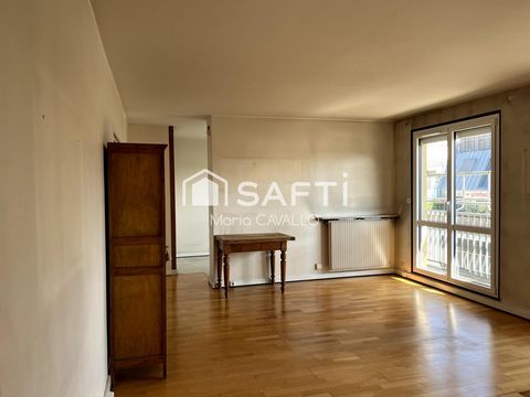 METRO LOURMEL, BEAU DEUX PIECES EN ETAGE ELEVE AVEC BALCON