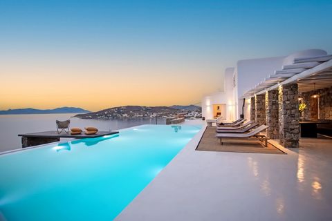 Available for sale, a one-of-a-kind villa of exceptional aesthetics, set on a 4,061 m² plot in one of the most sought-after areas of western Mykonos. Just 3.5 km from Mykonos Town, the property offers breathtaking panoramic views of Delos island and ...