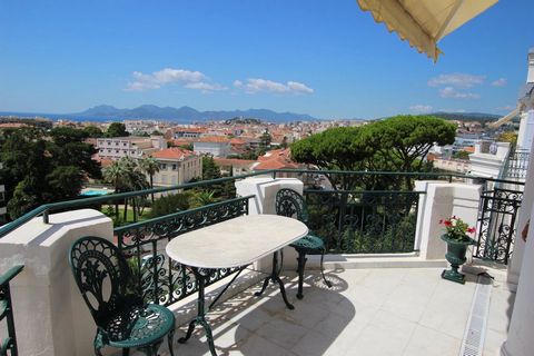 Cannes – Belle Epoque Penthouse with Panoramic Sea Views & Independent Guest Apartment Set atop one of Cannes’ most majestic late 19th-century residences, this exceptional penthouse spans 189 sqm of timeless grandeur, crowned by a panoramic terrace o...