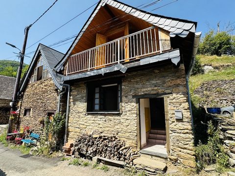 Maison pierre ,rénovée sur le GR10 a 1100m d'altitude 09800 Sentein.