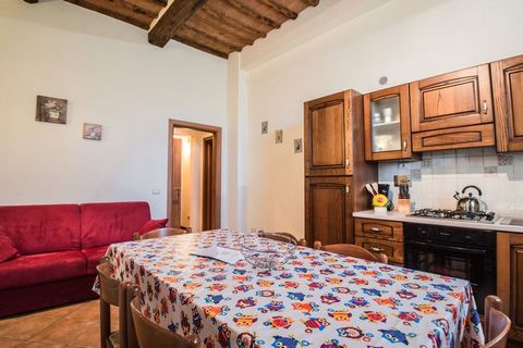 The peaceful and stunning Tuscan countryside and lush greenery of this holiday home in Florence is sure to give you a relaxing holiday experience. With 2 bedrooms to accommodate 5, a shared swimming pool to swim and a shared garden to enjoy views, th...